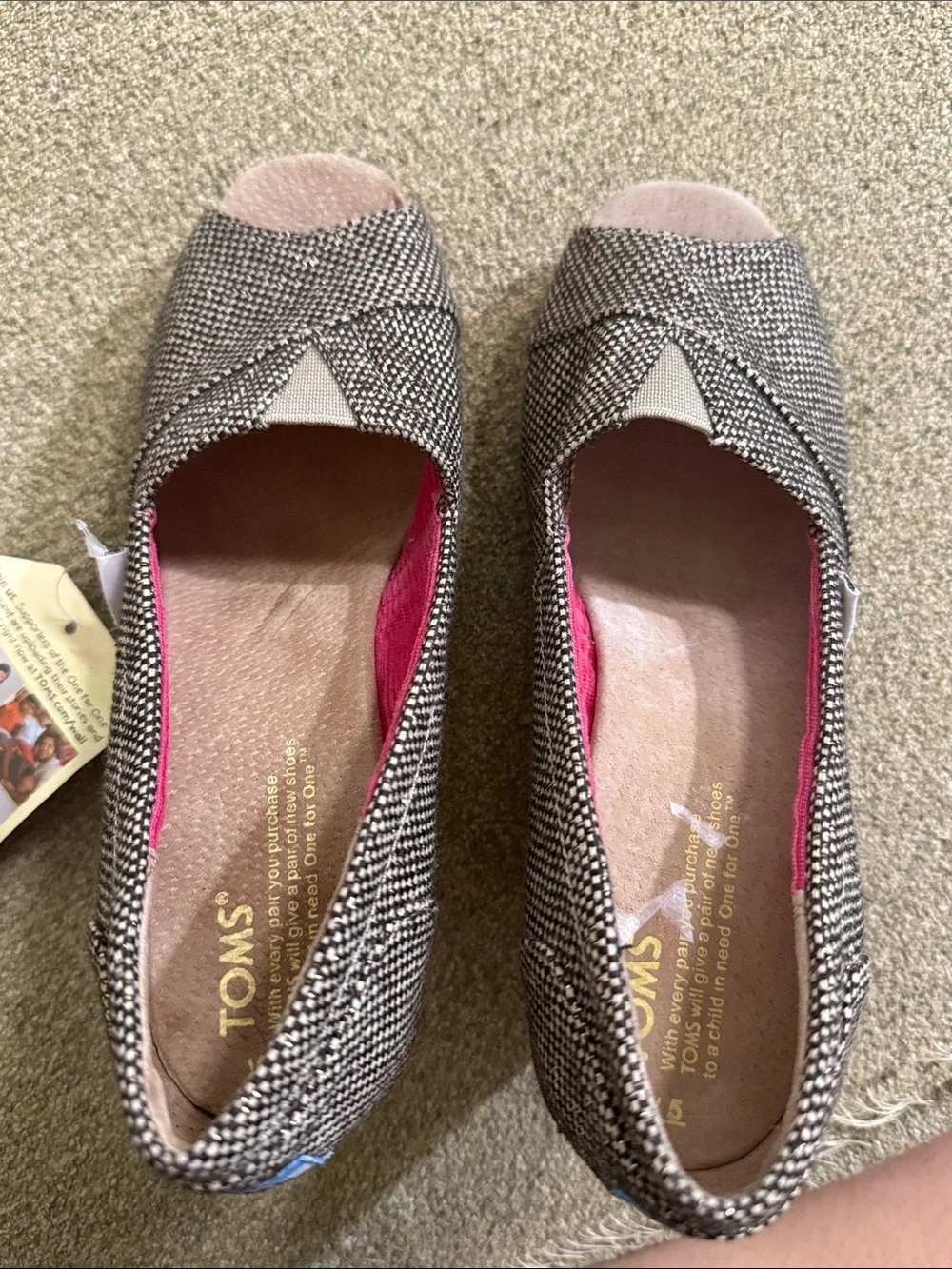 TOMS Stella cork wedge heel size 5 brown gold herringbone tweed peep toe